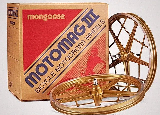 new in box Mongoose MOTOMAG III BMX bicycle 20" WHEELS BLACK